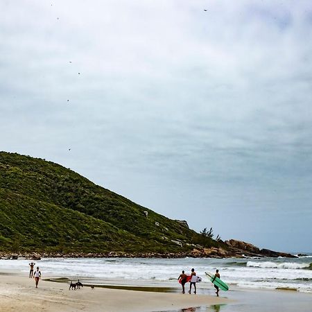 فيلا إيمبيتوبافي Rosa Lofts - Praia Do Rosa المظهر الخارجي الصورة